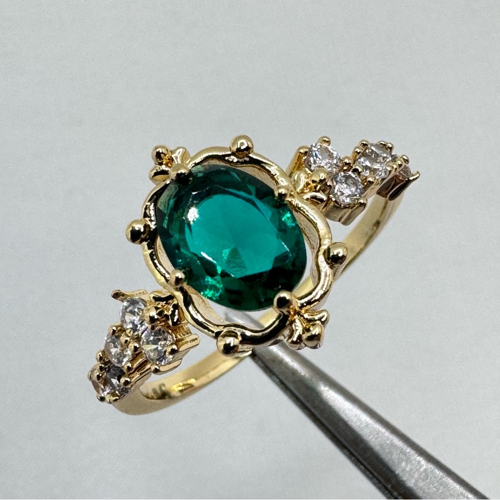 New Emerald Green CZ Art Deco Ring Vintage Style Cocktail Minimalist Sz 8